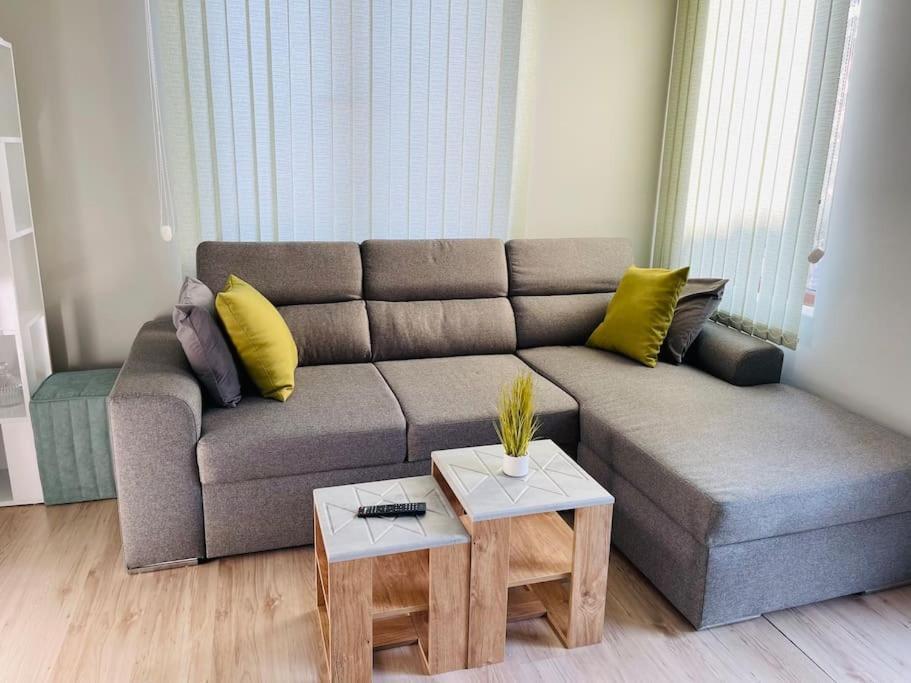 Breeze Apartment Burgas Exteriör bild